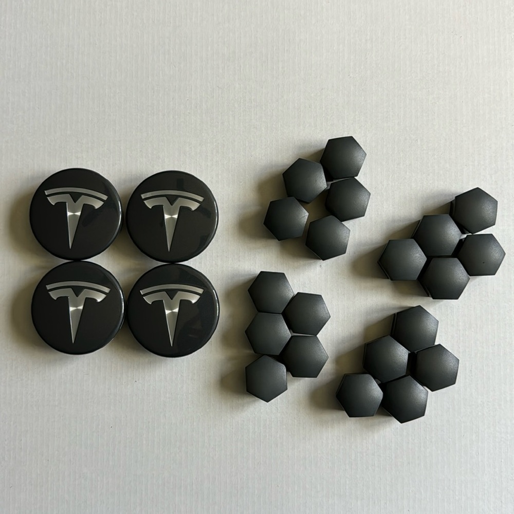 Tesla Model 3 Wheel Lug Nut Cover Kit